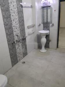 Bathroom Image of 2500 Sq.ft 3 BHK Builder Floor for rent in Vidhyadhar Nagar Jaipur for Rs. 30000