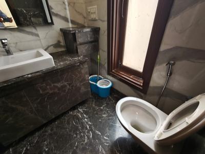 Image of 2800 Sq.ft 4 BHK Builder Floor for rent in Green Park Extension, New Delhi for Rs. 175000