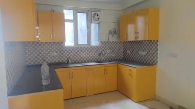 Kitchen Image of 1600 Sq.ft 3 BHK Apartment / Flat for rent in Today Kings Park, Omega IV Greater Noida for Rs. 25000