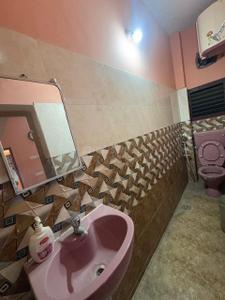 Bathroom Image of 1550 Sq.ft 3 BHK Independent House for rent in Medavakkam Chennai for Rs. 27000