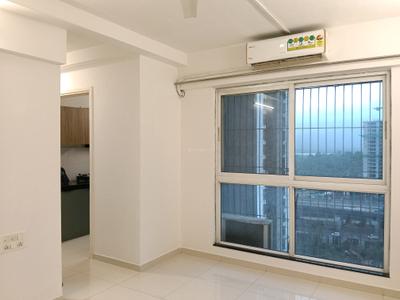 Living Room Image of 700 Sq.ft 1.5 BHK Apartment / Flat for rent in Godrej Emerald, Kasarvadavali Thane for Rs. 27199