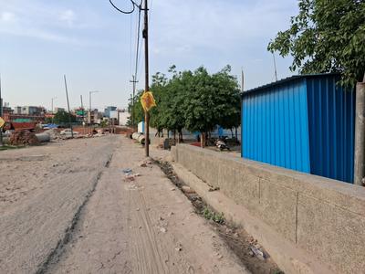 Image of 450 Sq.ft Residential Plot / Land for sale in Sector 44, Noida for Rs. 290000000