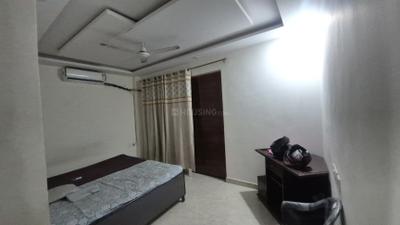 Living Room Image of 200 Sq.ft 1 BHK Builder Floor for rent in Ansal Golf Links 1 Greater Noida for Rs. 13000