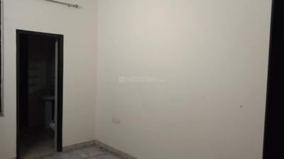 Bedroom Image of 1700 Sq.ft 3 BHK Builder Floor for rent in Sector 28 Faridabad for Rs. 22000