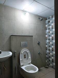 Common Bathroom Image of 1134 Sq.ft 2.5 BHK Apartment / Flat for sale in Shapoorji Pallonji Vanaha, Bavdhan Pune for Rs. 10799999