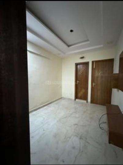 Poorvi Pitampura, Pitampura Bedroom 1