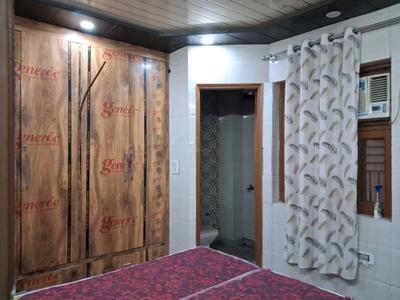 Bedroom Image of 900 Sq.ft 2 BHK Builder Floor for rent in Mansarover Garden New Delhi for Rs. 30000