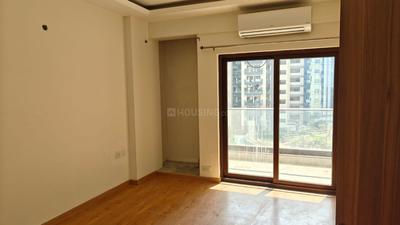 Bedroom Image of 1500 Sq.ft 3 BHK Apartment / Flat for rent in Azea Botanica, Vrindavan Yojana Lucknow for Rs. 32000