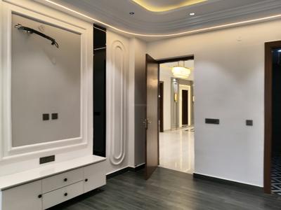 Bedroom Image of 2700 Sq.ft 4 BHK Builder Floor for sale in Paramount Luxury Floors Sushant Lok 3 B Block, Sector 57 Gurgaon for Rs. 38000000