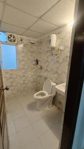 Image of 890 Sq.ft 2 BHK Apartment / Flat for rent in Sethi Max Royal, Sector 76, Noida for Rs. 33000