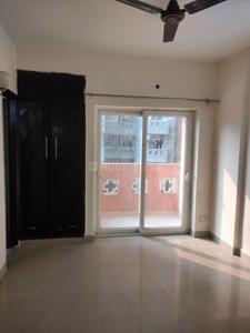 Bedroom Image of 915 Sq.ft 2 BHK Apartment / Flat for sale in Nimbus The Hyde Park, Sector 78 Noida for Rs. 10000000