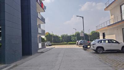 Image of 1300 Sq.ft 3 BHK Apartment / Flat for sale in Dwarkadhish The Cubix, Sector 23, Dharuhera for Rs. 7350000