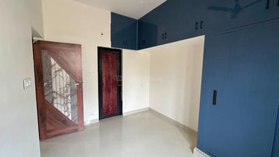 Bedroom Image of 1350 Sq.ft 3 BHK Builder Floor for rent in Siddhartha Sunny Vistaa 2, Marasandiram Hosur for Rs. 22000