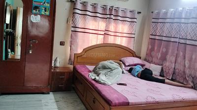 Bedroom Image of 1750 Sq.ft 3 BHK Builder Floor for sale in Tollygunge Kolkata for Rs. 7500000
