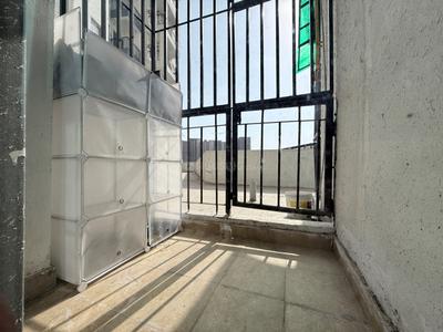 Balcony Image of 600 Sq.ft 1 BHK Apartment / Flat for rent in Noida Extension Greater Noida for Rs. 22000