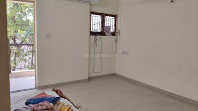 Bedroom Image of 1100 Sq.ft 2 BHK Apartment / Flat for sale in Ambawadi Ahmedabad for Rs. 6500000