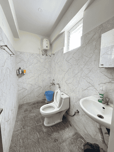 Image of 1400 Sq.ft 2 BHK Apartment / Flat for rent in Shilpa Hills, Hyderabad for Rs. 38000
