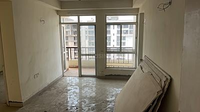 Living Room Image of 1036 Sq.ft 2 BHK Apartment / Flat for sale in Jaypee Kensington Boulevard, Sector 131 Noida for Rs. 8800000