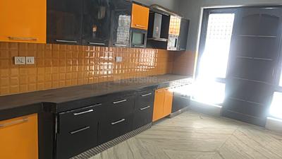 Kitchen Image of 4500 Sq.ft 4 BHK Independent House for rent in Mayfield Garden Gurgaon for Rs. 100000