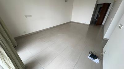 Living Room Image of 1666 Sq.ft 2.5 BHK Apartment / Flat for sale in Central Park Resorts, Sector 48 Gurgaon for Rs. 40000000