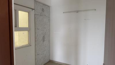 Bedroom Image of 1000 Sq.ft 2.5 BHK Apartment / Flat for sale in Gulshan Botnia, Sector 144 Noida for Rs. 14500000
