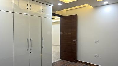 Bedroom Image of 1350 Sq.ft 4 BHK Builder Floor for sale in Sector 17 Dwarka New Delhi for Rs. 33000000
