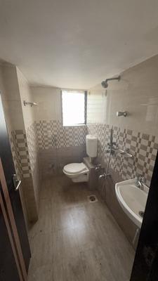 Bathroom Image of 600 Sq.ft 1 BHK Apartment / Flat for sale in Sukur Enclave A, Kasarvadavali Thane for Rs. 6000000
