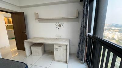 Bedroom Image of 610 Sq.ft 1 BHK Apartment / Flat for rent in Duville Riverdale Heights, Kharadi Pune for Rs. 35000