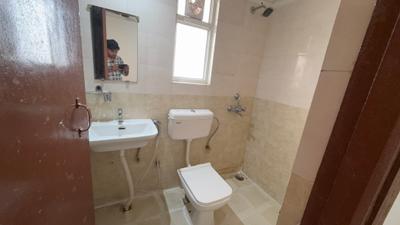 Image of 1350 Sq.ft 3 BHK Apartment / Flat for rent in ROF Amaltas, Sector 92, Gurgaon for Rs. 15500