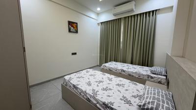 Bedroom Image of 2500 Sq.ft 3 BHK Apartment / Flat for rent in Saamarth H7, PDPU Road Gandhinagar for Rs. 55000