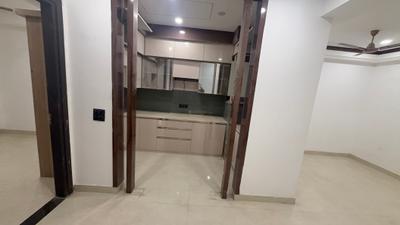 Kitchen Image of 2000 Sq.ft 4.5 BHK Apartment / Flat for sale in Sector 73 Noida for Rs. 8149000
