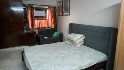 Bedroom Image of 1620 Sq.ft 3 BHK Builder Floor for sale in Rajouri Garden New Delhi for Rs. 20000000