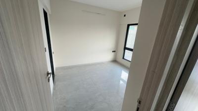 Bedroom Image of 650 Sq.ft 2 BHK Apartment / Flat for rent in Paradigm Antalya, Jogeshwari West Mumbai for Rs. 55000