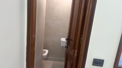 Image of 1550 Sq.ft 2 BHK Apartment / Flat for rent in Ambience Lagoon, DLF Phase 3, Gurgaon for Rs. 80000