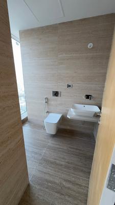 Image of 1245 Sq.ft 3 BHK Apartment / Flat for rent in Monte South, Byculla, Mumbai for Rs. 250000