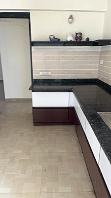 Kitchen Image of 1300 Sq.ft 2.5 BHK Apartment / Flat for rent in BCM Paradise, Nipania Indore for Rs. 30000
