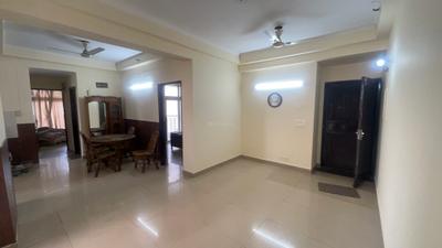Living Room Image of 1305 Sq.ft 3 BHK Apartment / Flat for sale in Amrapali Princely Estate, Sector 76 Noida for Rs. 14000000