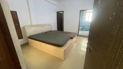 Bedroom Image of 1400 Sq.ft 3.5 BHK Builder Floor for rent in Sector 47 Noida for Rs. 26000