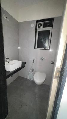 Image of 750 Sq.ft 2 BHK Apartment / Flat for sale in Ashar Metro Towers, Thane West, Thane for Rs. 12000000