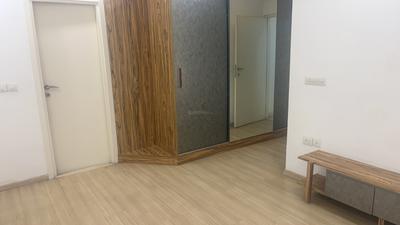 Bedroom Image of 1735 Sq.ft 3 BHK Apartment / Flat for sale in DLF Regal Gardens, Sector 90 Gurgaon for Rs. 21000000