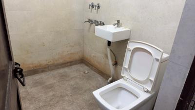 Image of 1000 Sq.ft 2 BHK Apartment / Flat for rent in DDA Akshardham Apartments, Sector 19 Dwarka, New Delhi for Rs. 28000