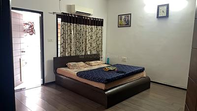 Bedroom Image of 1000 Sq.ft 4 BHK Duplex for sale in Jahangir Pura Surat for Rs. 17000000