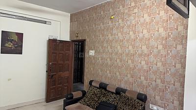 Living Room Image of 600 Sq.ft 1 BHK Apartment / Flat for rent in Koregaon Park Pune for Rs. 32000