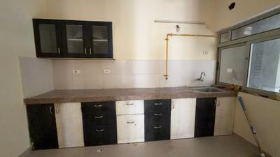 Kitchen Image of 1080 Sq.ft 2 BHK Apartment / Flat for rent in Adani The Meadows, Shantigram Ahmedabad for Rs. 23000