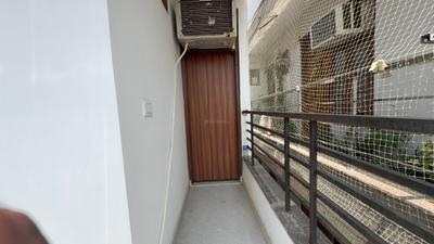 Bedroom Image of 1500 Sq.ft 4 BHK Builder Floor for rent in Dwarka Mor New Delhi for Rs. 60500