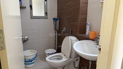 Image of 1850 Sq.ft 3 BHK Apartment / Flat for rent in Adani The Meadows, Shantigram, Ahmedabad for Rs. 44000