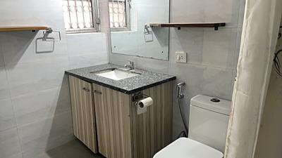 Image of 2000 Sq.ft 4 BHK Apartment / Flat for sale in DDA Sector C Pocket 8, Vasant Kunj, New Delhi for Rs. 55000000