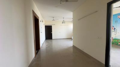Living Room Image of 1190 Sq.ft 3 BHK Apartment / Flat for sale in Unitech Uniworld Gardens 2, Sector 47 Gurgaon for Rs. 20000000