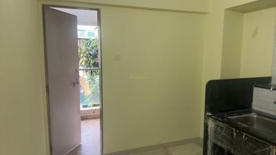 Kitchen Image of 640 Sq.ft 1 BHK Apartment / Flat for rent in Tingre Nagar Pune for Rs. 19900