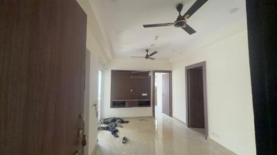Living Room Image of 1075 Sq.ft 2 BHK Apartment / Flat for sale in Gaur City 7th Avenue, Noida Extension Greater Noida for Rs. 9700000